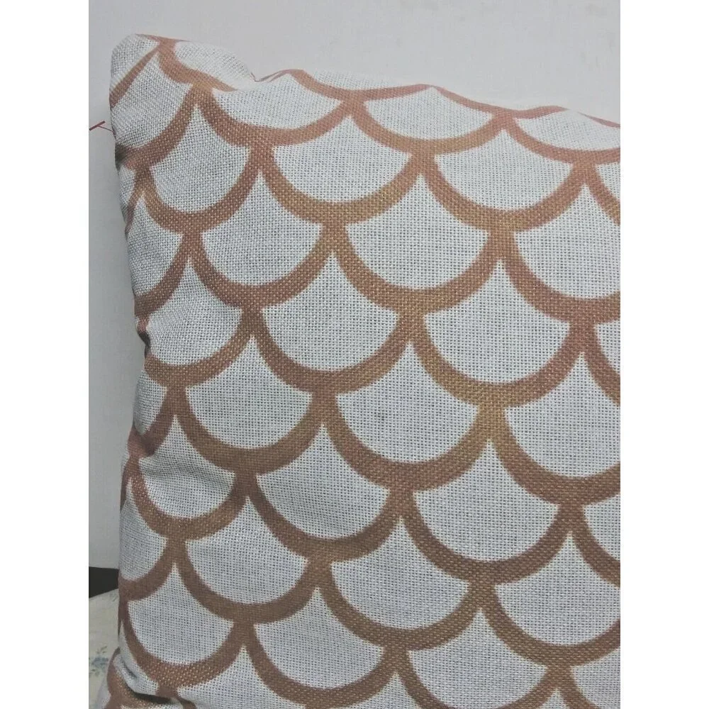 Life Is Good Decorative Throw Pillow Starfish beach fish-scales linen blend EUC